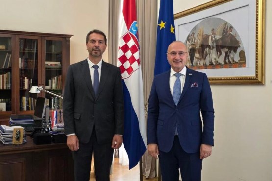 Zamjenik predsjedavajućeg Predstavničkog doma PSBiH Marinko Čavara razgovarao u Zagrebu s ministrom vanjskih i evropskih poslova Republike Hrvatske